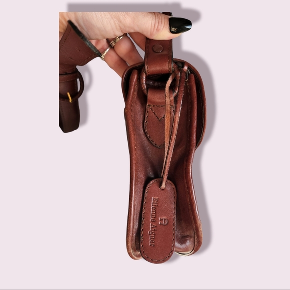 Vintage- Etienne Aigner Leather Purse - Picture 8 of 9